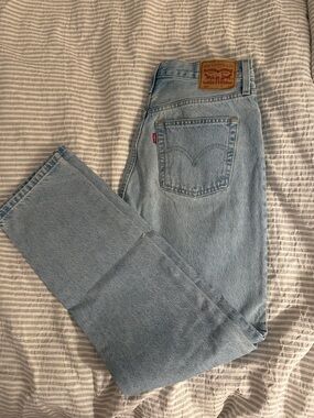 Levi's Light Blue High-Rise Straight Jeans